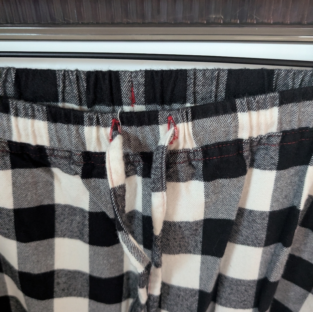 Hanna Anderson Black And White Flannel PJ Pants Size Large - Picture 5 of 7